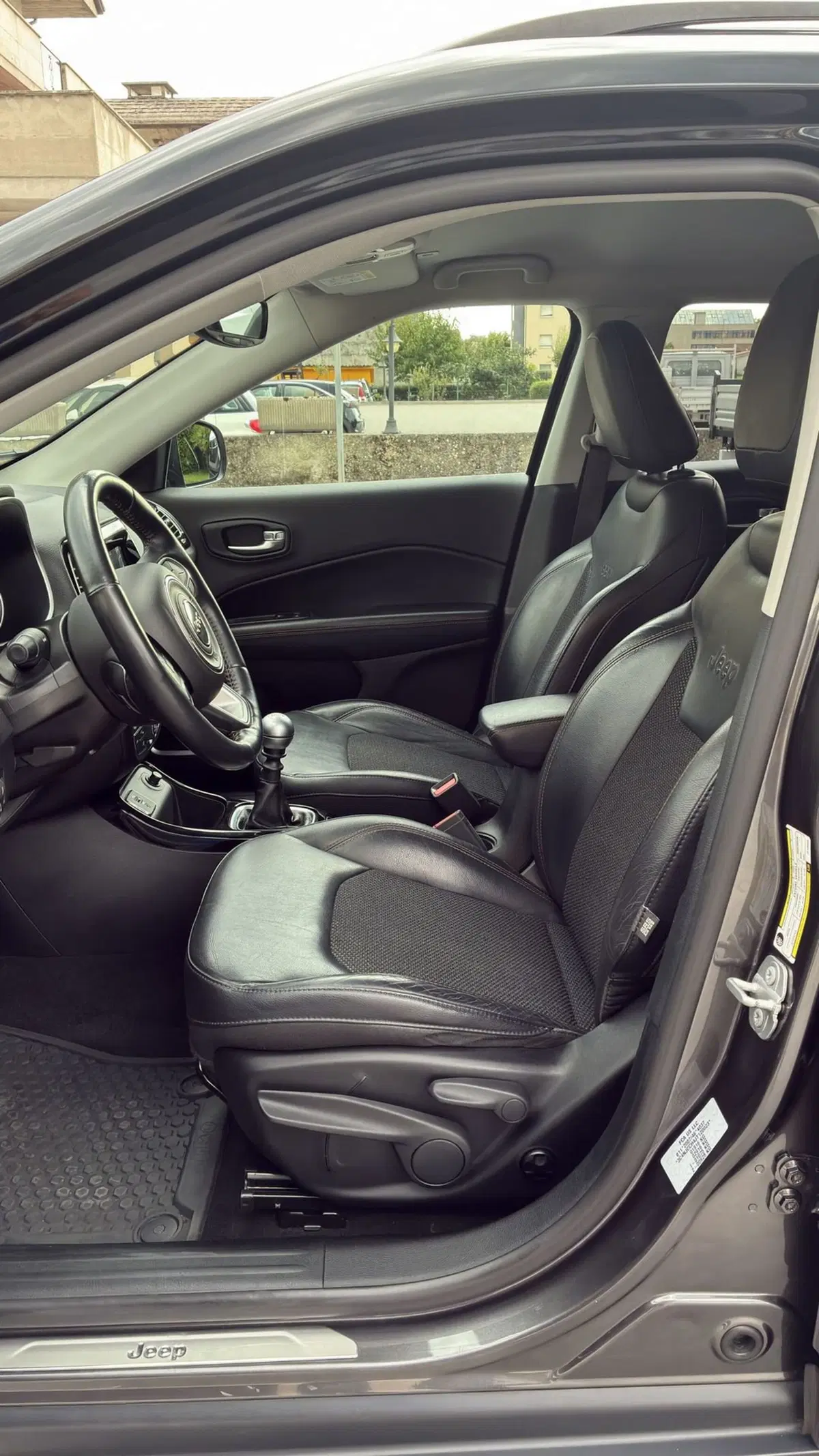 Jeep Compass usata a Frosinone (10)