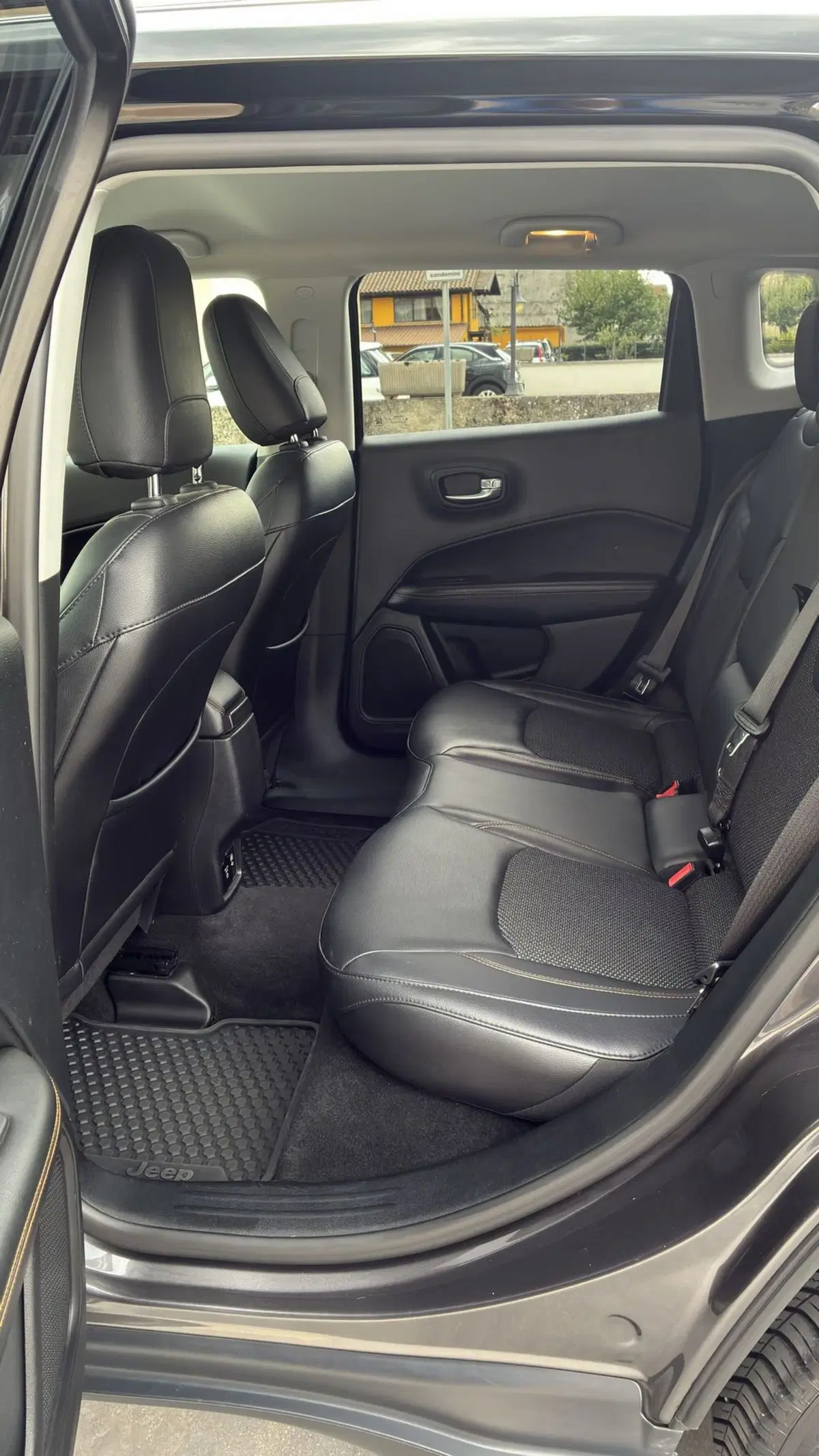 Jeep Compass usata a Frosinone (11)
