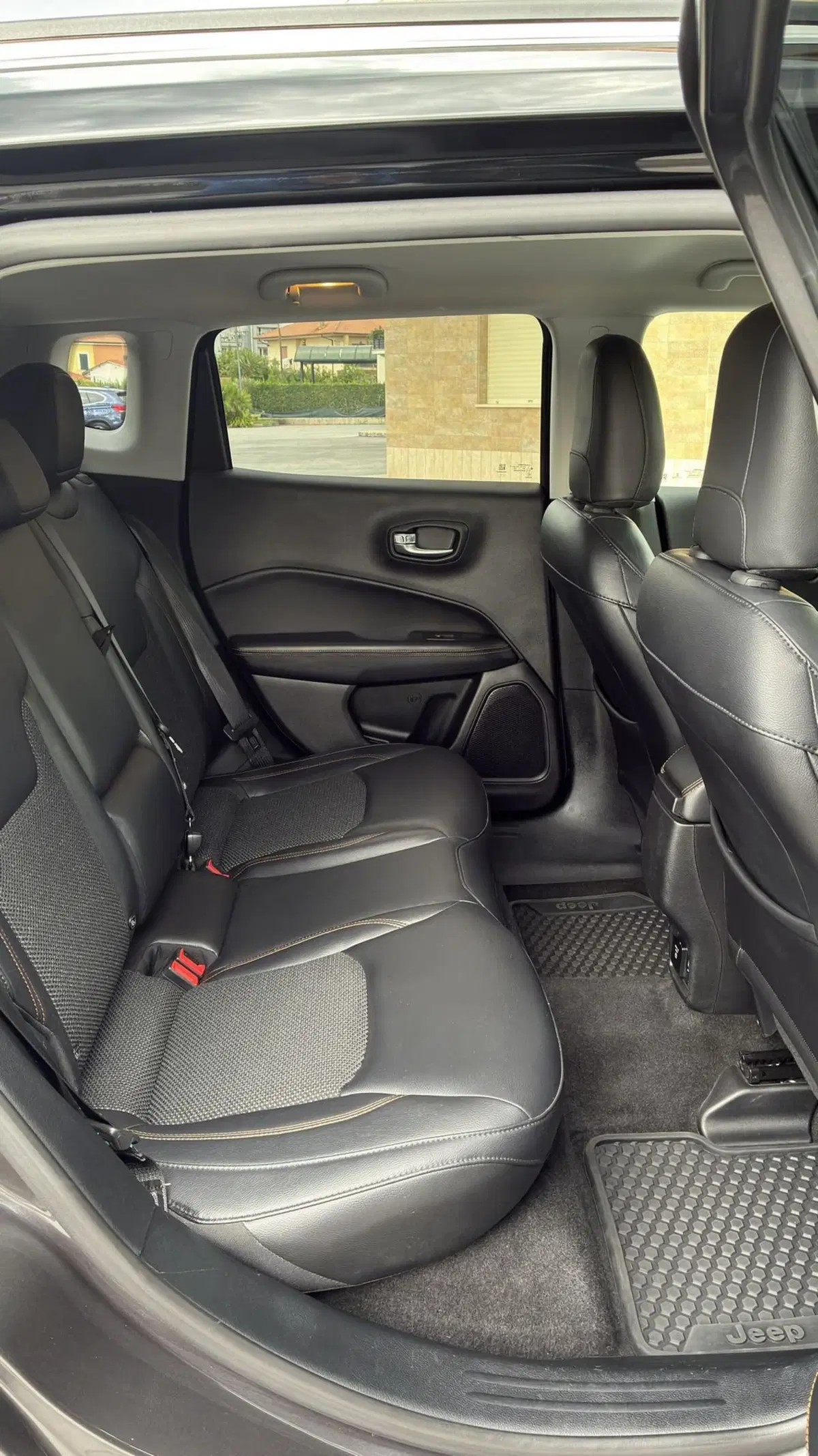 Jeep Compass usata a Frosinone (12)