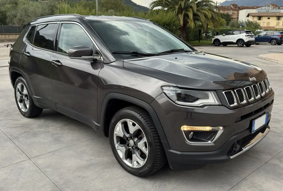 Jeep Compass usata a Frosinone (8)