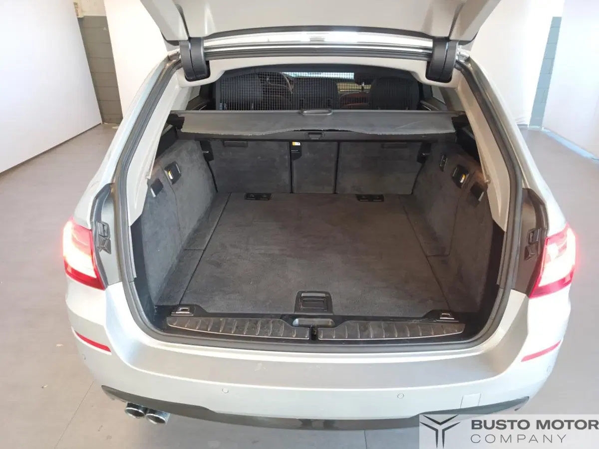 BMW Serie 5 Touring usata a Varese (10)
