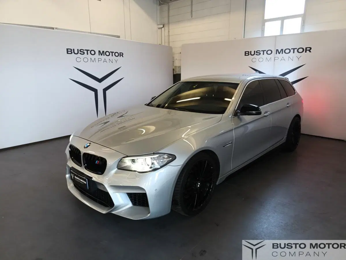 BMW Serie 5 Touring usata a Varese (3)