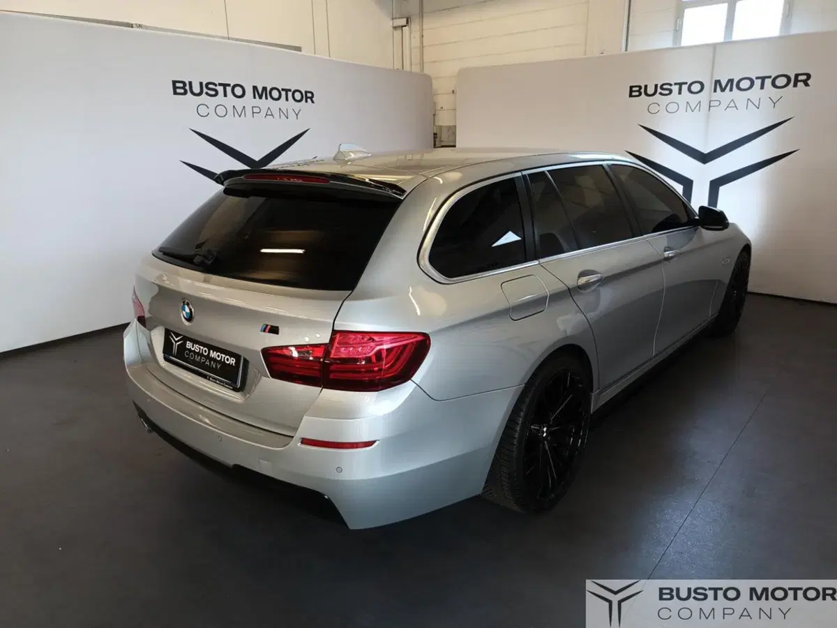 BMW Serie 5 Touring usata a Varese (6)