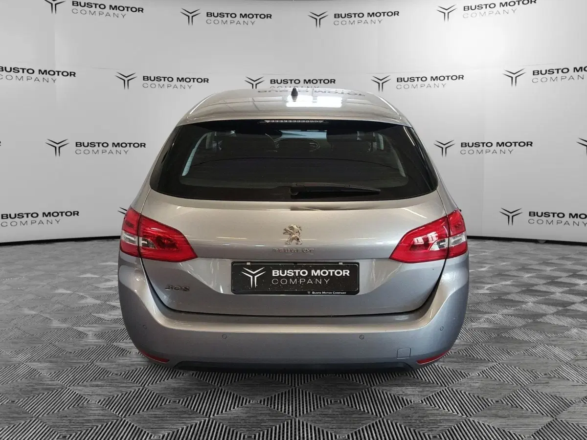 Peugeot 308 SW usata a Varese (5)