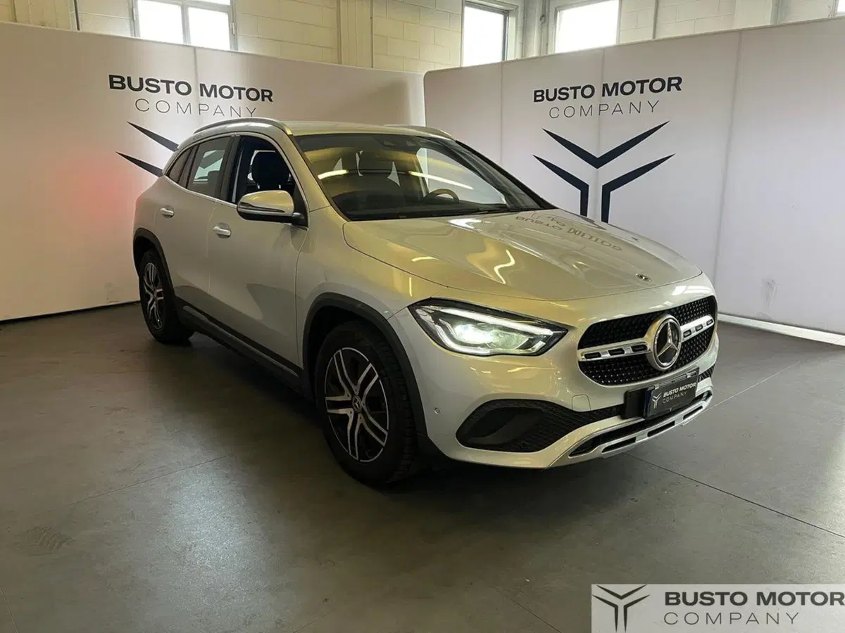 Mercedes-Benz GLA SUV usata a Varese