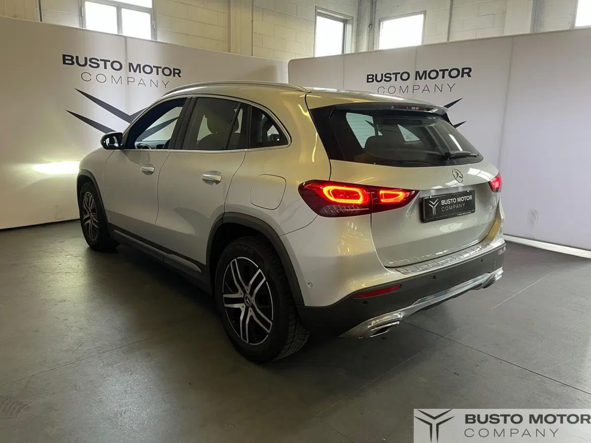 Mercedes-Benz GLA SUV usata a Varese (4)