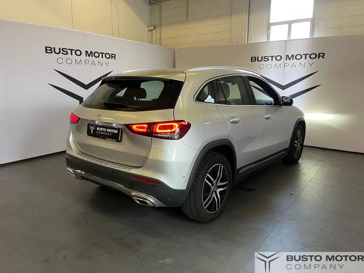 Mercedes-Benz GLA SUV usata a Varese (6)