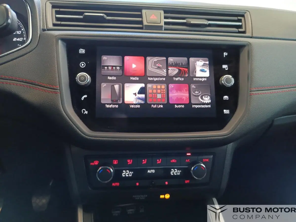 SEAT Arona usata a Varese (12)