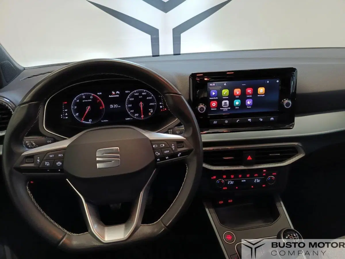SEAT Arona usata a Varese (11)