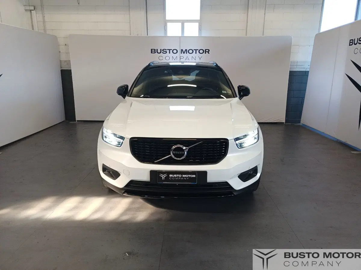 Volvo XC40 usata a Varese (2)