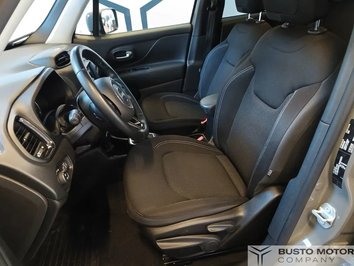 Jeep Renegade usata a Varese (8)