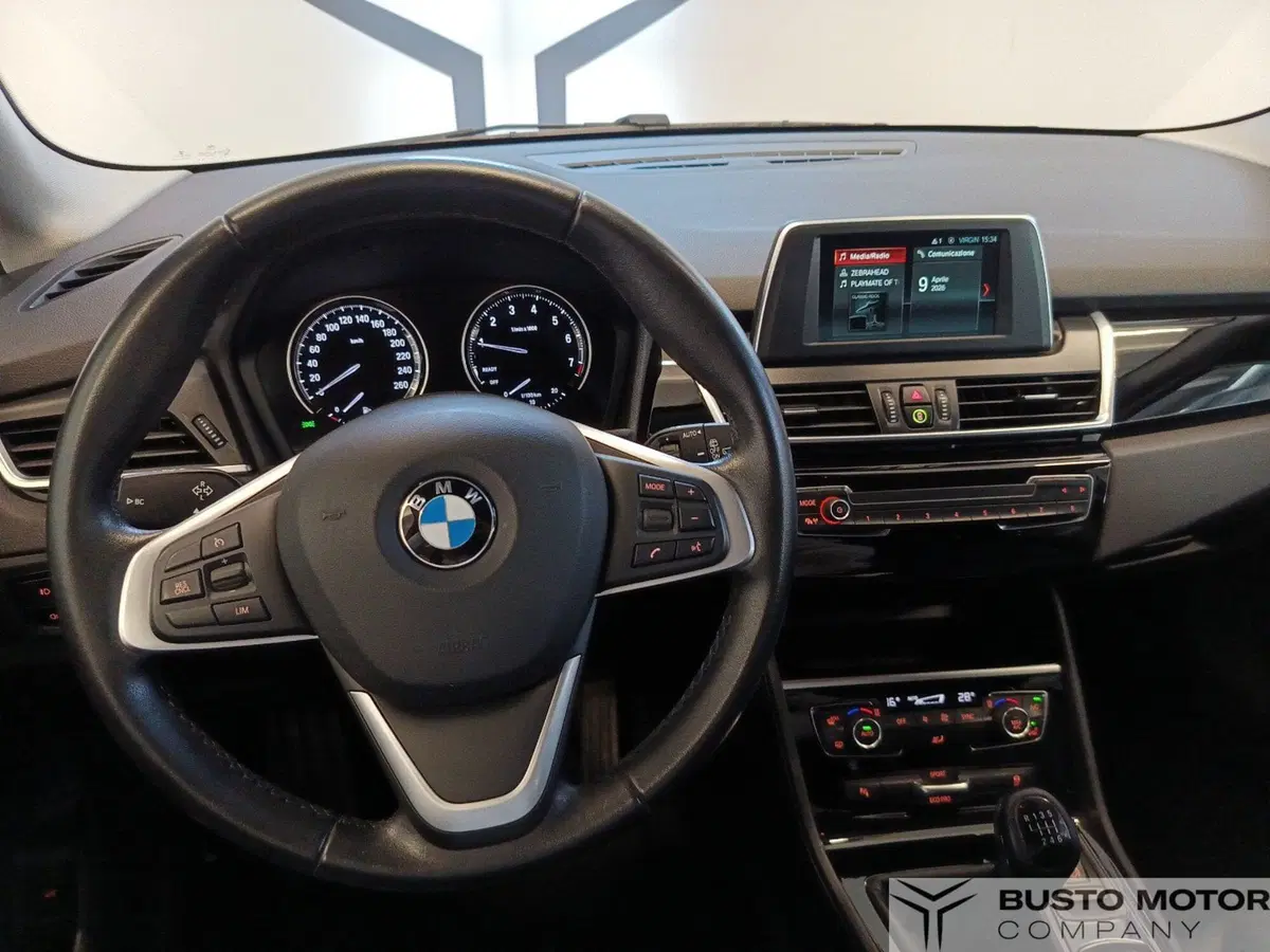 BMW Serie 2 Active Tourer usata a Varese (10)
