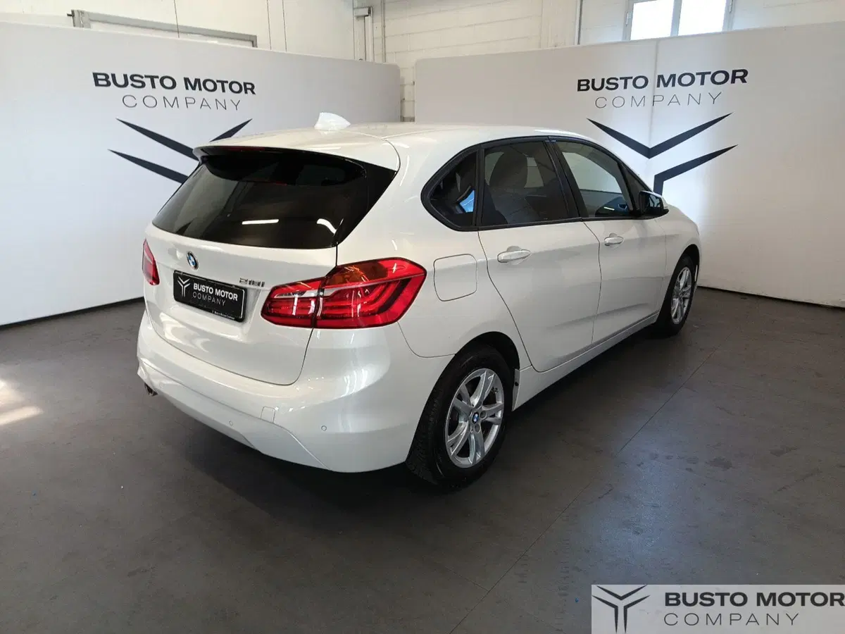 BMW Serie 2 Active Tourer usata a Varese (4)