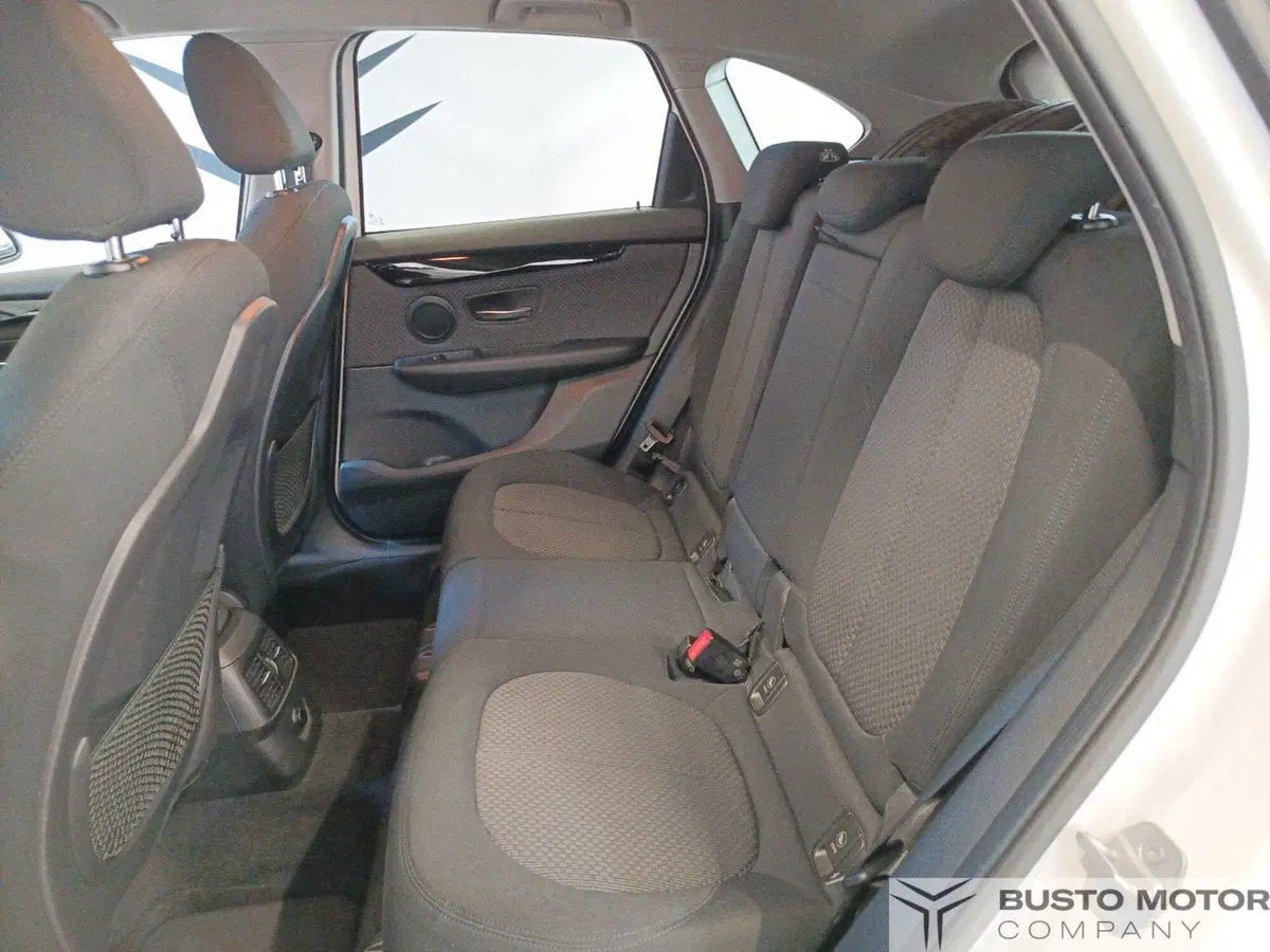 BMW Serie 2 Active Tourer usata a Varese (8)