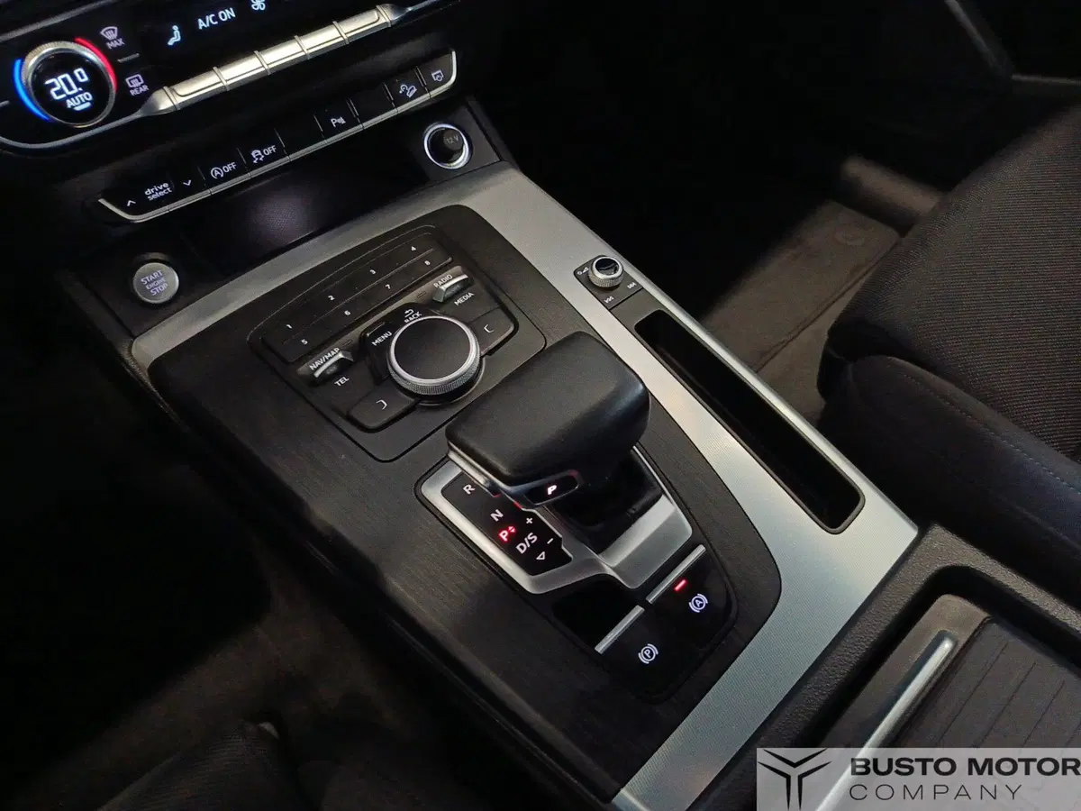 Audi Q5 Sportback usata a Varese (15)
