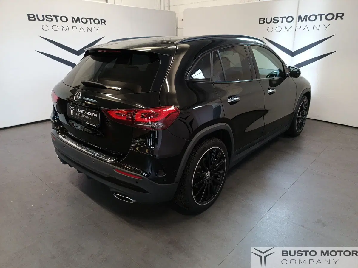 Mercedes-Benz GLA SUV usata a Varese (4)