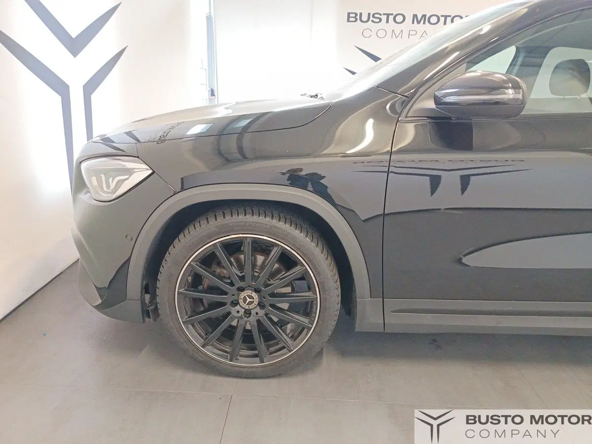 Mercedes-Benz GLA SUV usata a Varese (7)