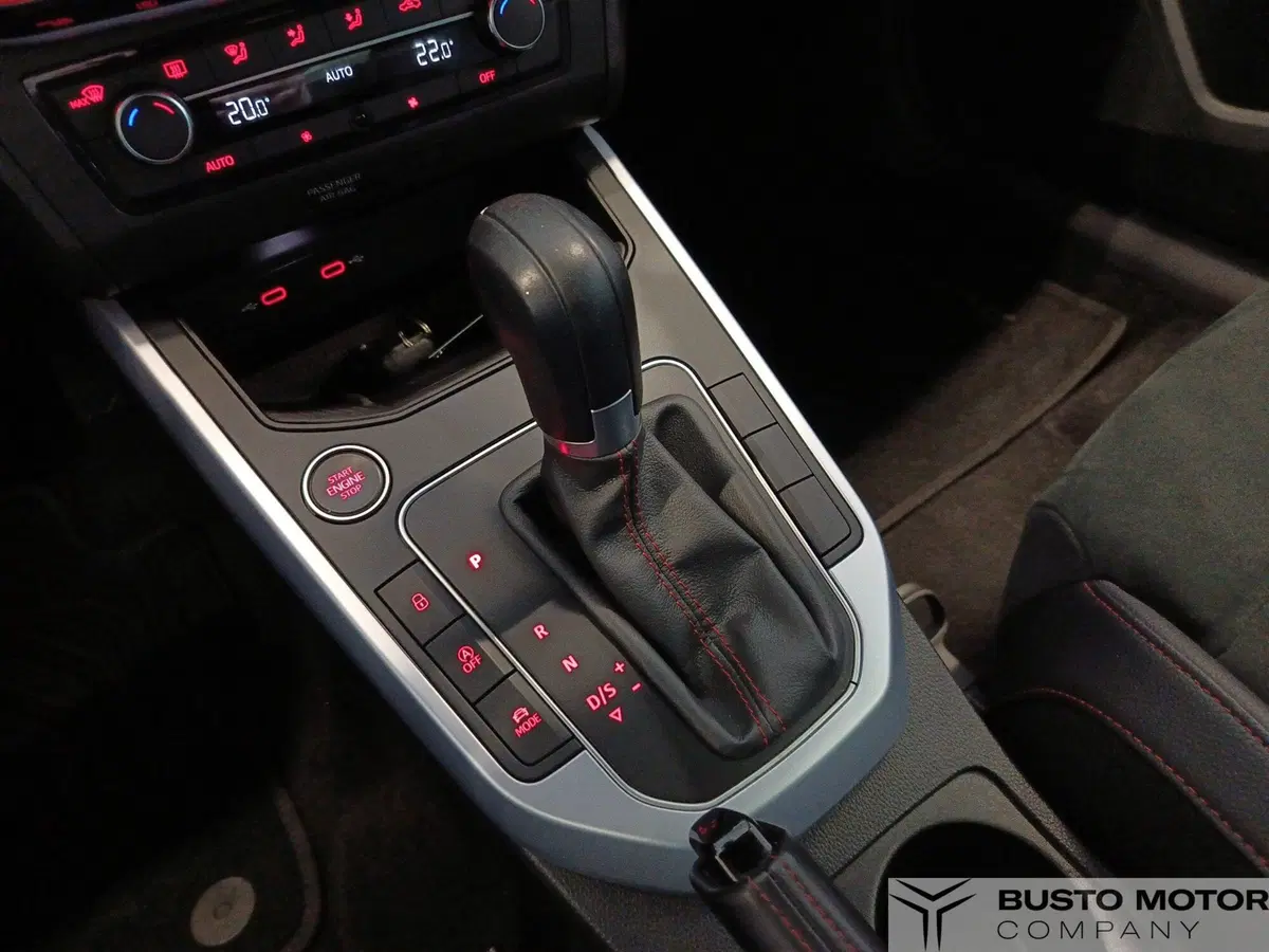 SEAT Arona usata a Varese (15)
