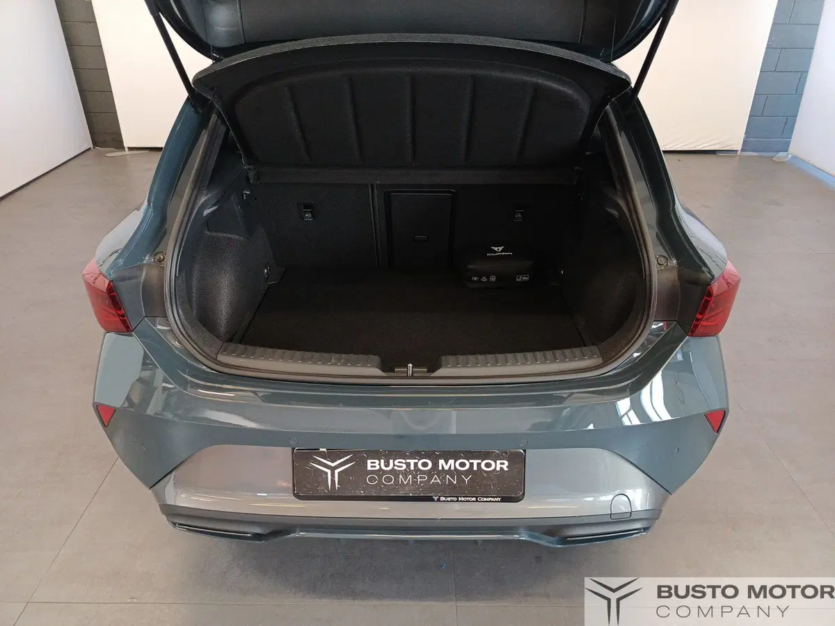 Cupra Leon usata a Varese (10)