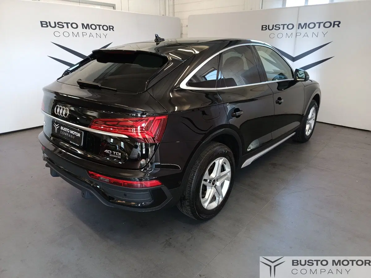 Audi Q4 Sportback usata a Varese (4)