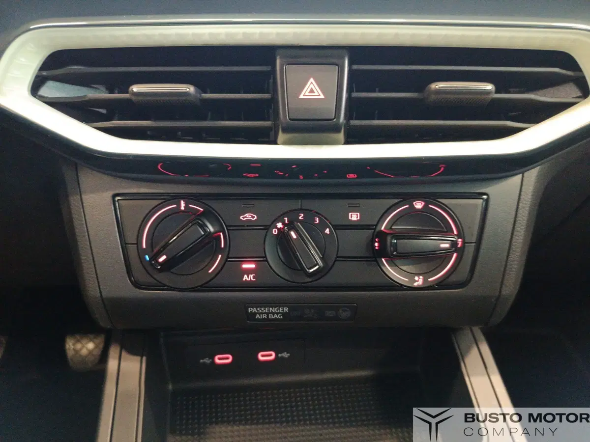 SEAT Arona usata a Varese (14)