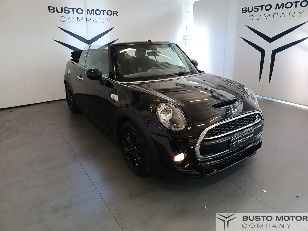 MINI Mini Cabrio usata a Varese