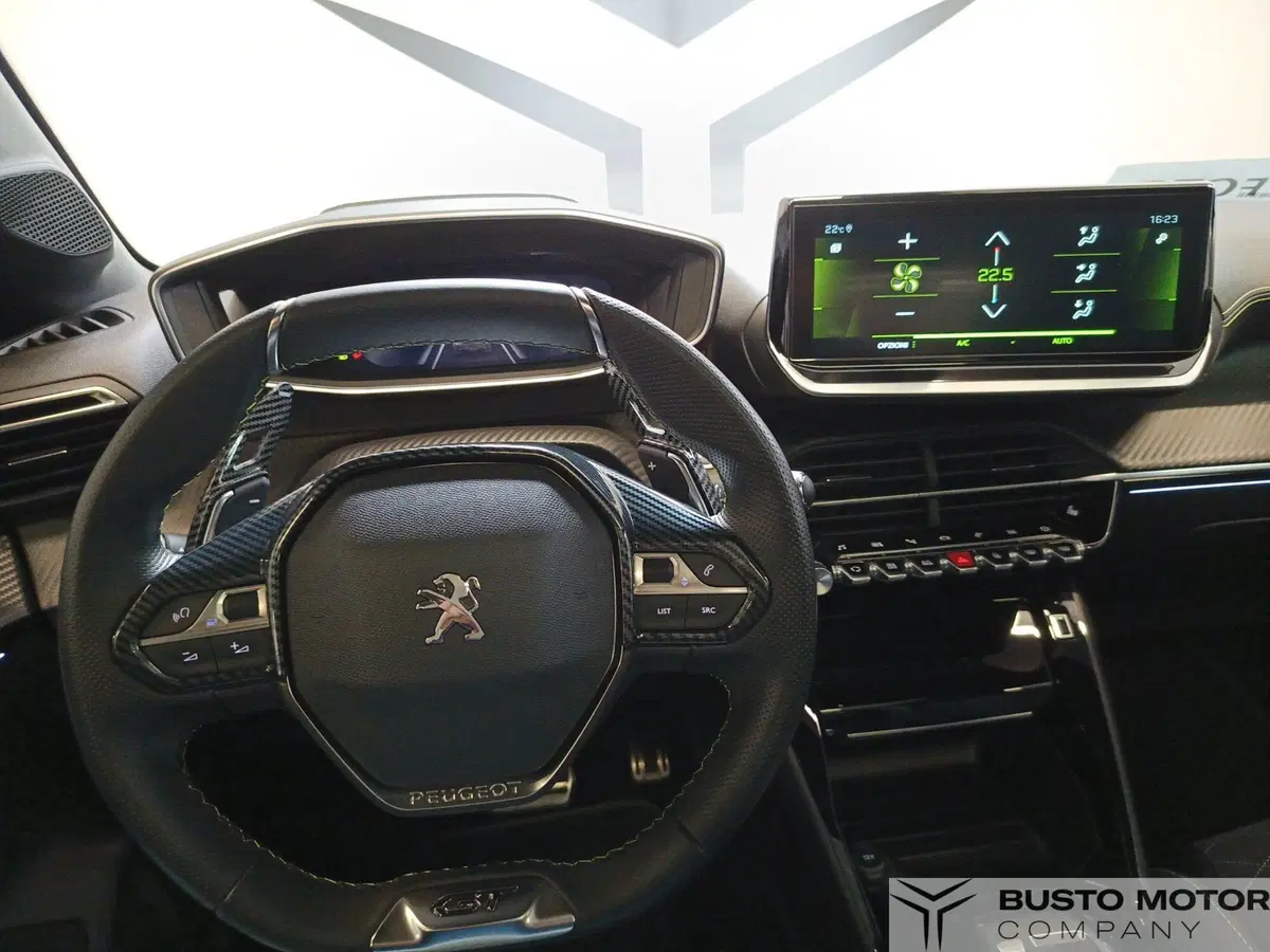 Peugeot 208 usata a Varese (11)