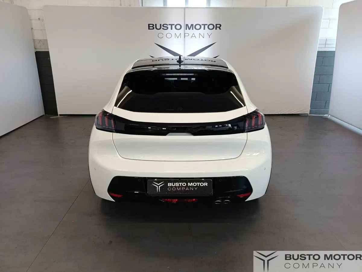 Peugeot 208 usata a Varese (5)