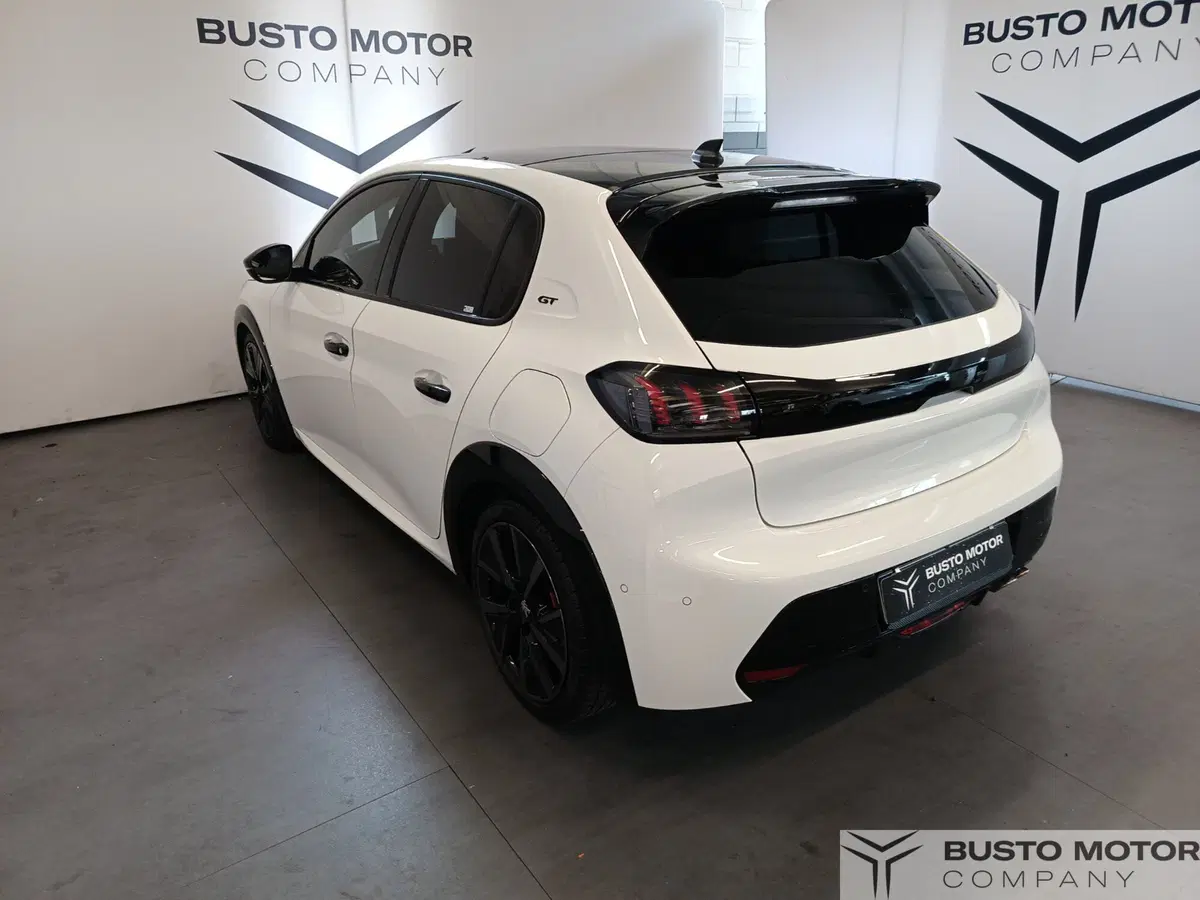 Peugeot 208 usata a Varese (6)