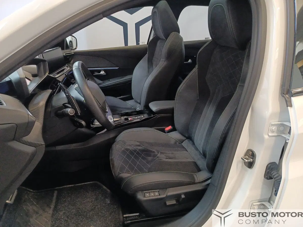 Peugeot 208 usata a Varese (8)