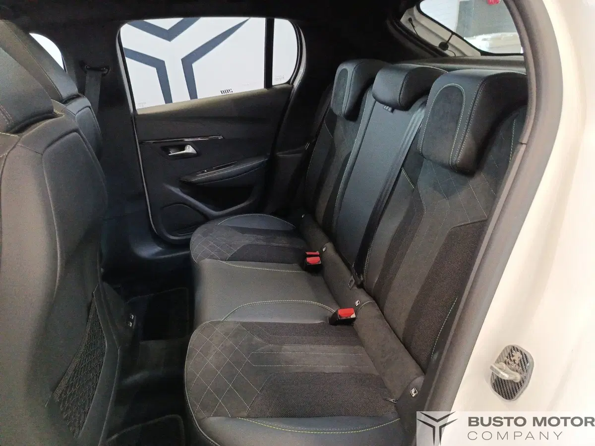Peugeot 208 usata a Varese (9)