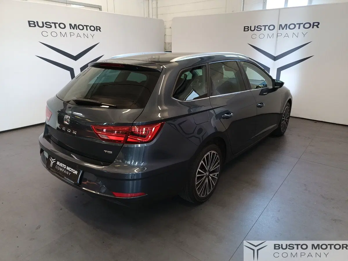 SEAT Leon ST usata a Varese (4)
