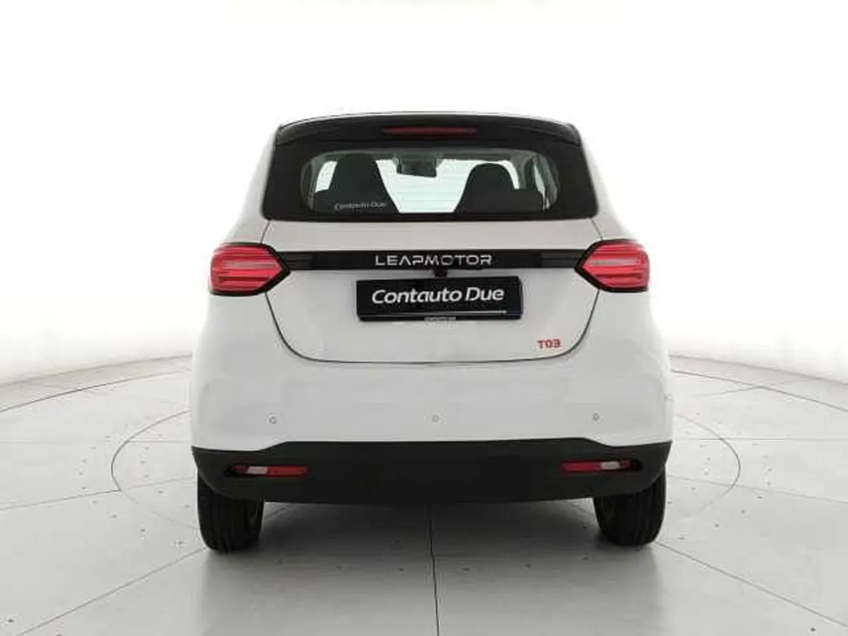 Leapmotor T03 usata a Caserta (6)