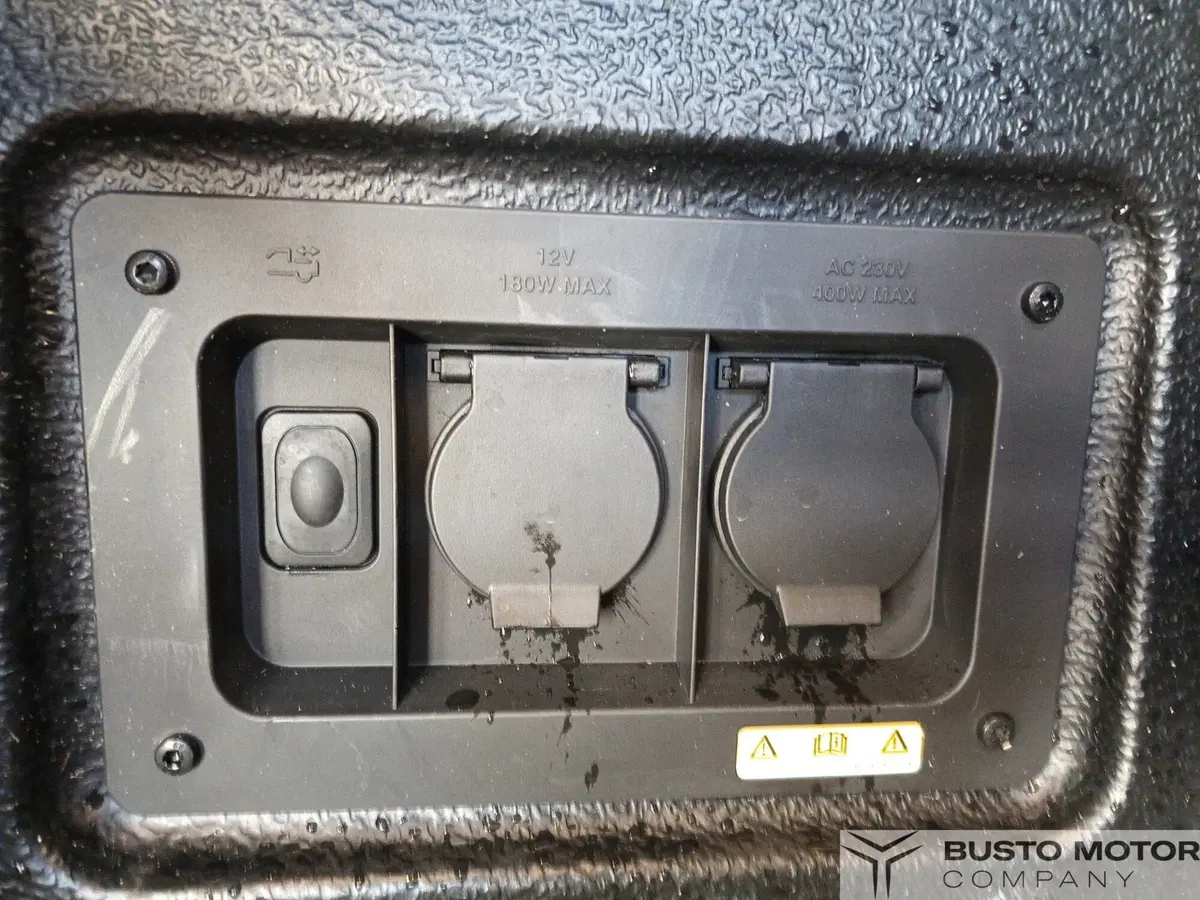 Ford Ranger Pick-up usata a Varese (10)