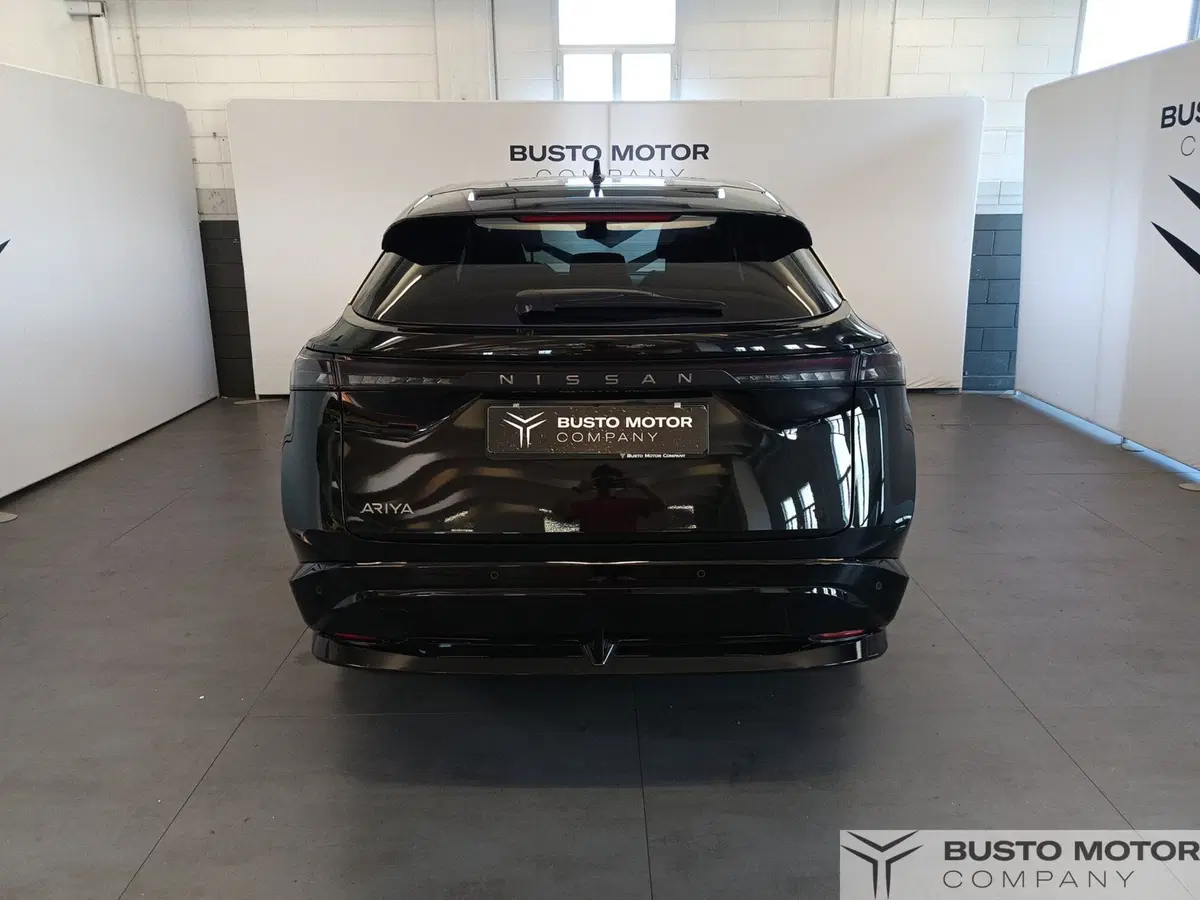 Nissan Ariya usata a Varese (5)