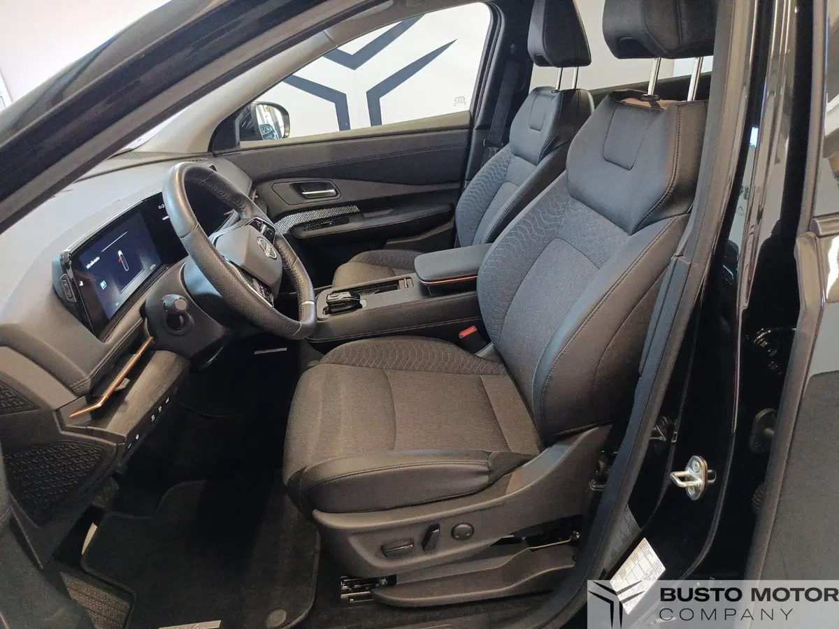 Nissan Ariya usata a Varese (8)