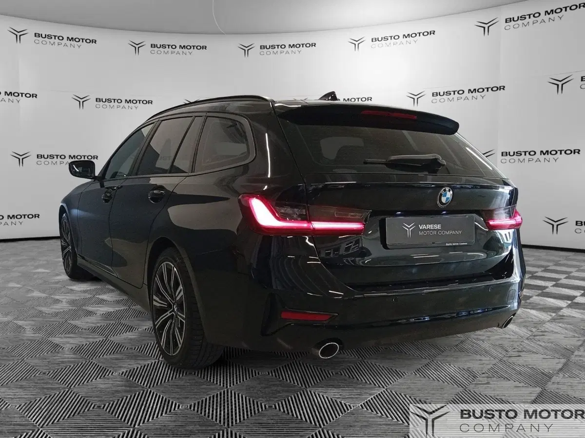 BMW Serie 3 Touring usata a Varese (4)