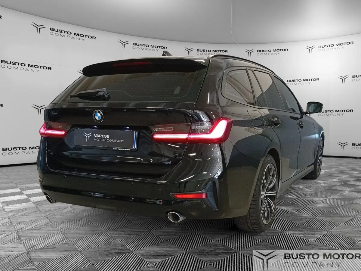 BMW Serie 3 Touring usata a Varese (6)