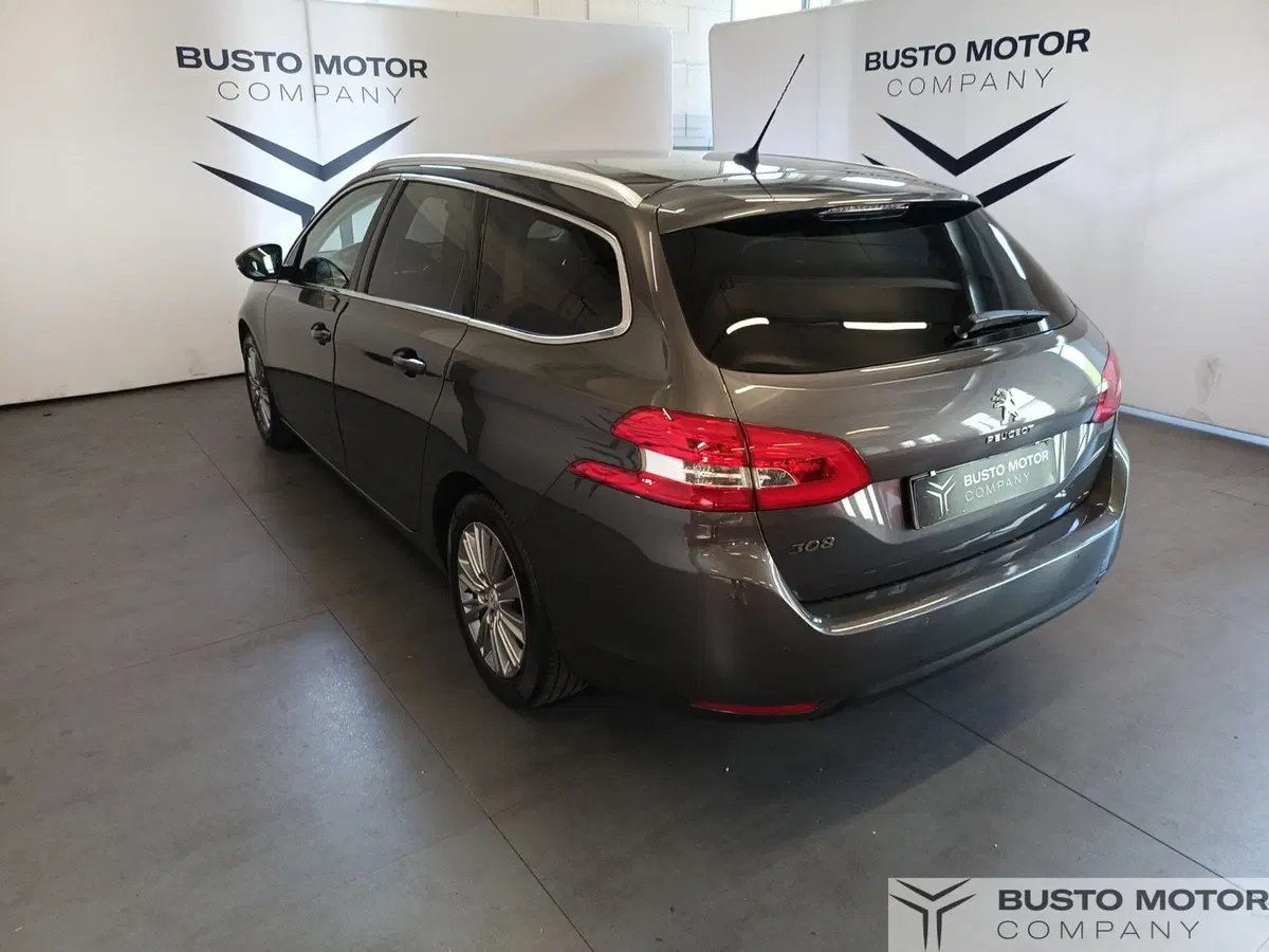 Peugeot 308 SW usata a Varese (6)