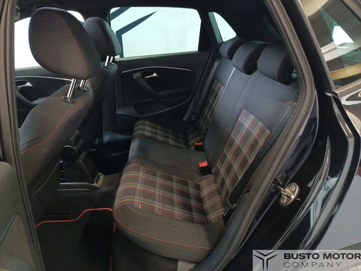 Volkswagen Polo usata a Varese (9)