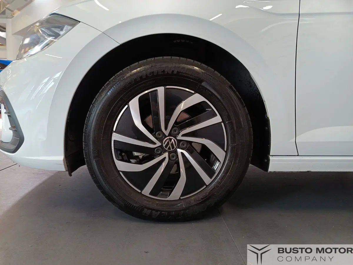Volkswagen Polo usata a Varese (5)