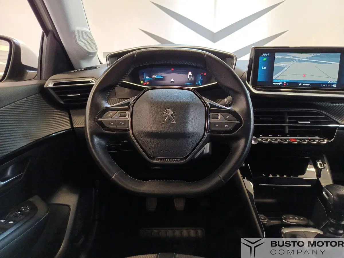 Peugeot 208 usata a Varese (13)