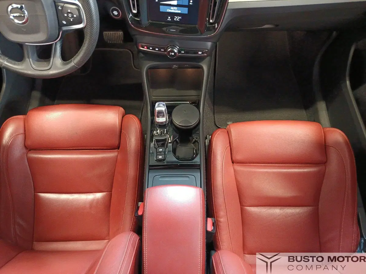 Volvo XC40 usata a Varese (19)