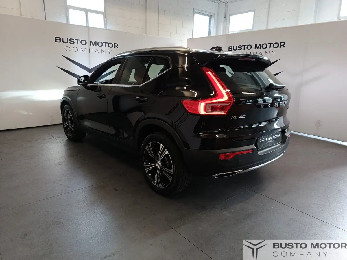 Volvo XC40 usata a Varese (5)