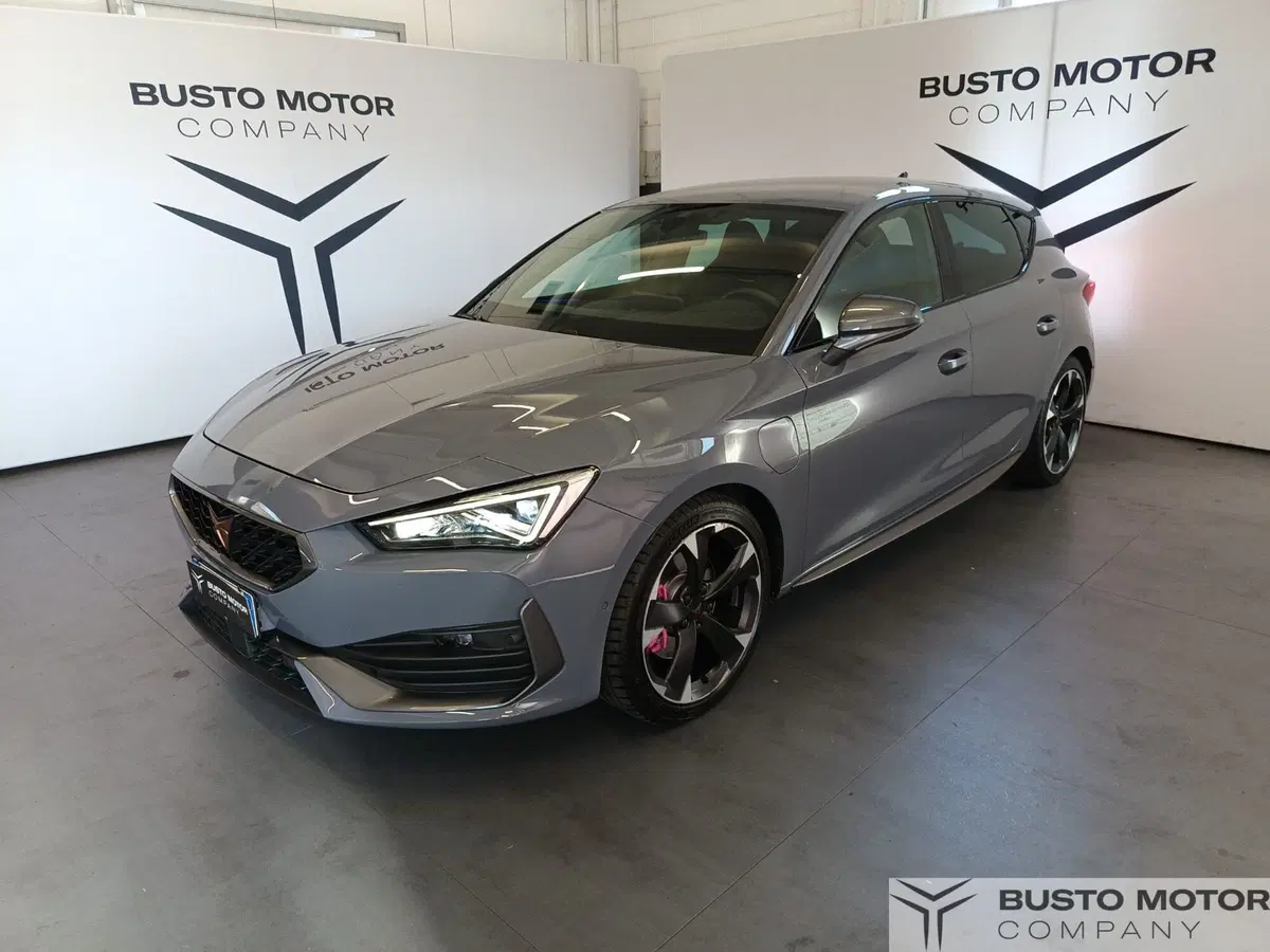 Cupra Leon usata a Varese (3)