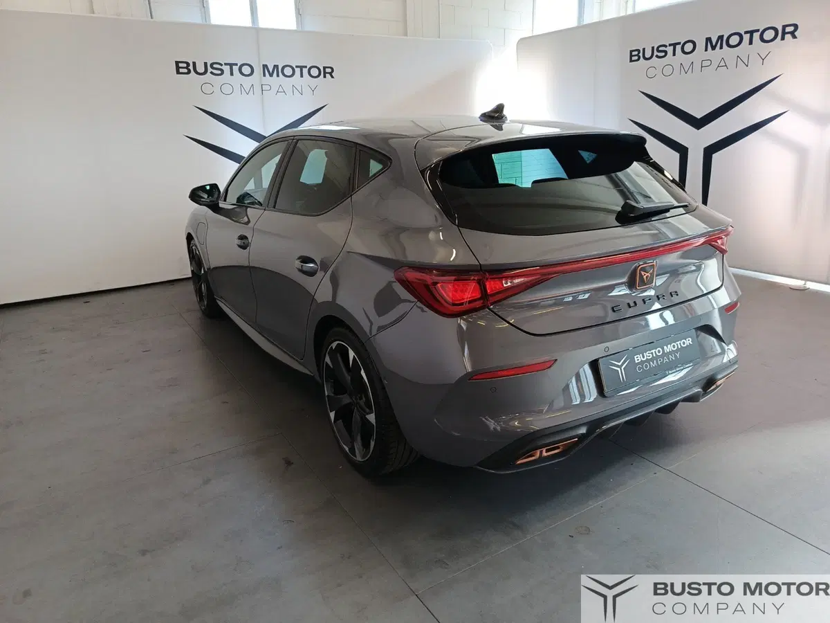 Cupra Leon usata a Varese (6)