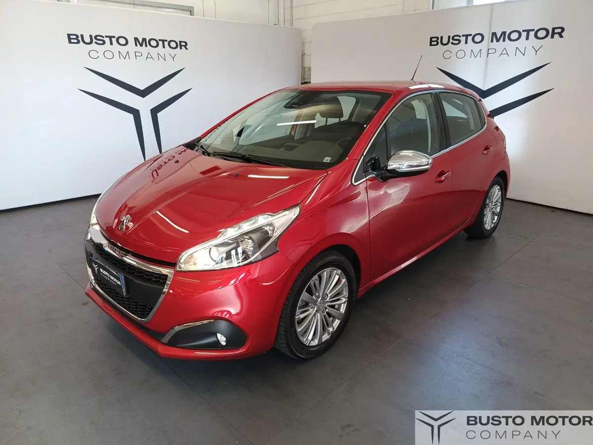 Peugeot 208 usata a Varese (3)