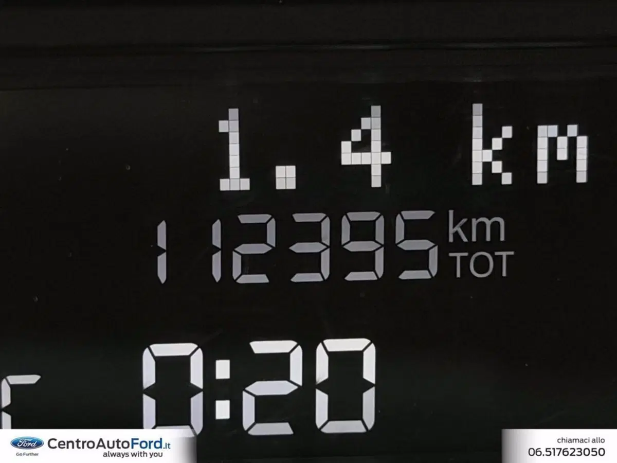 Lancia Ypsilon usata a Roma (16)
