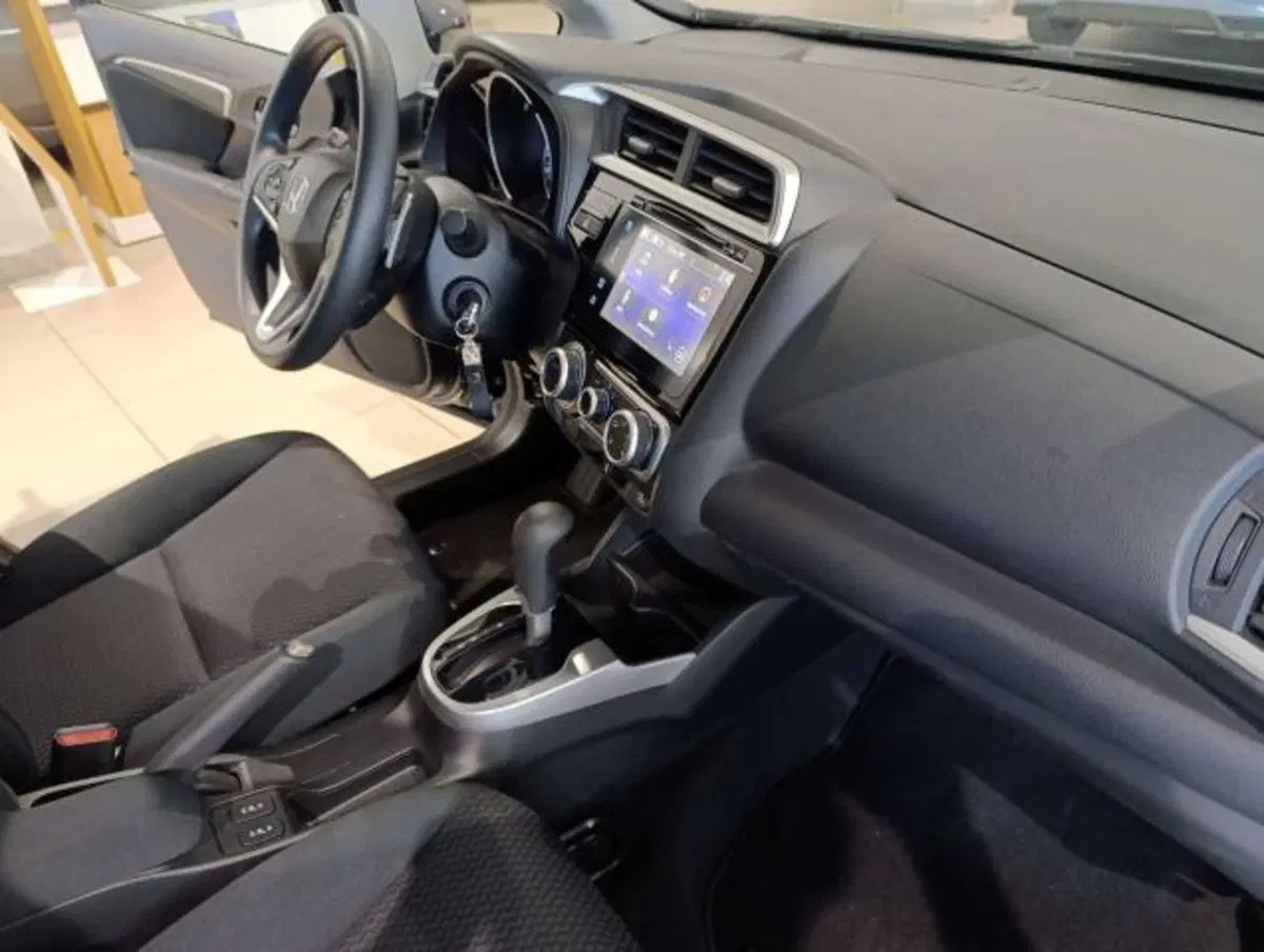 Honda Jazz usata a Savona (11)
