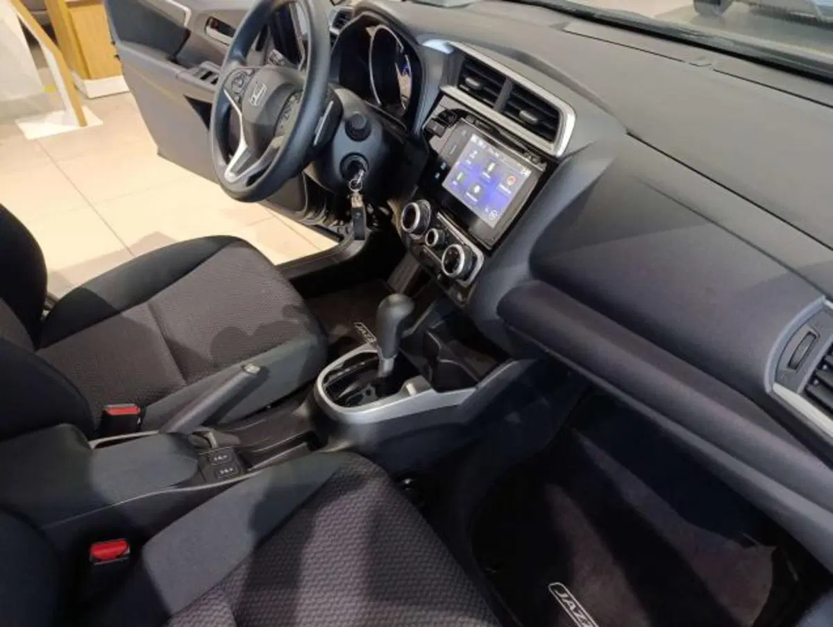 Honda Jazz usata a Savona (13)